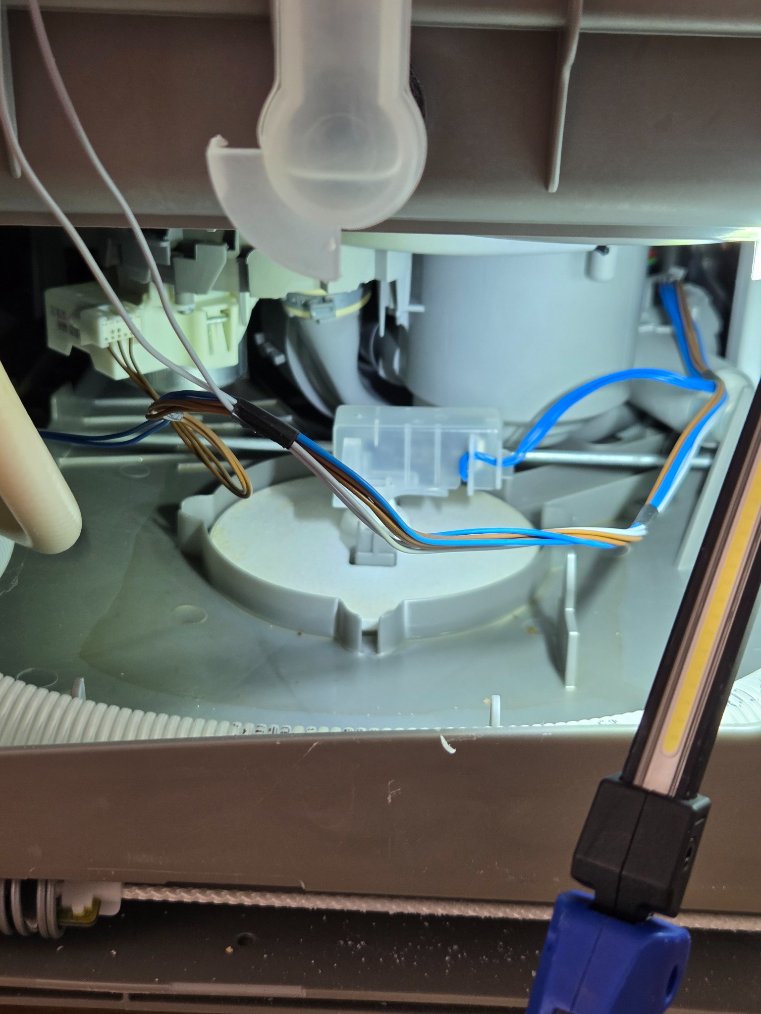 Dishwasher Internal